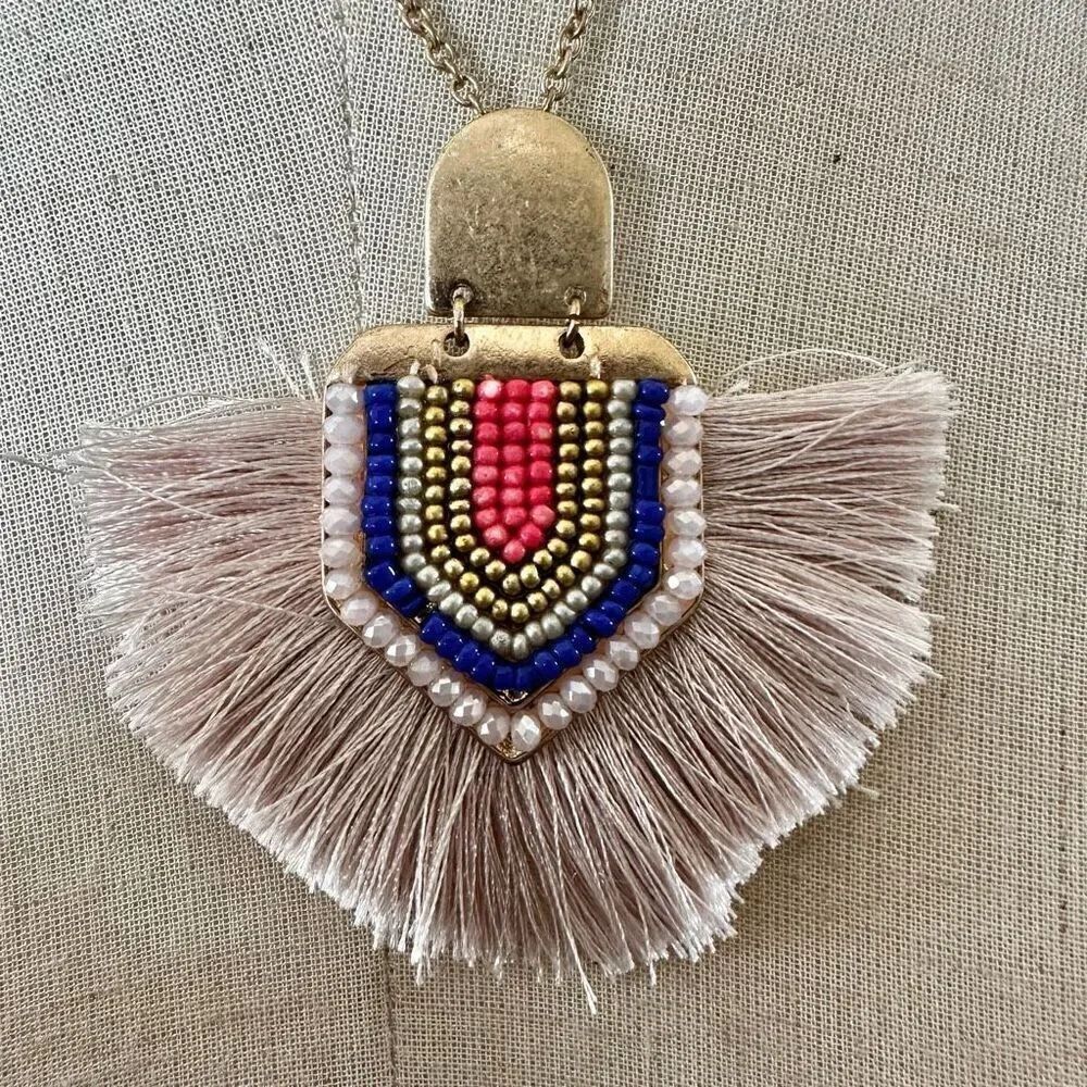 Long tassel pendant necklace